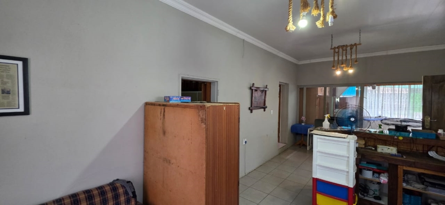 5 Bedroom Property for Sale in Elandia North West